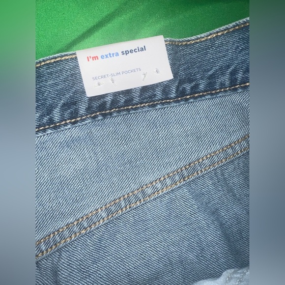 NWT Old Navy Distressed Blue Jeans size 24 - Picture 8 of 11